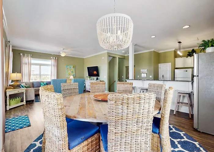Holiday home View W Community Outdoor Pool Sun Deck & Private